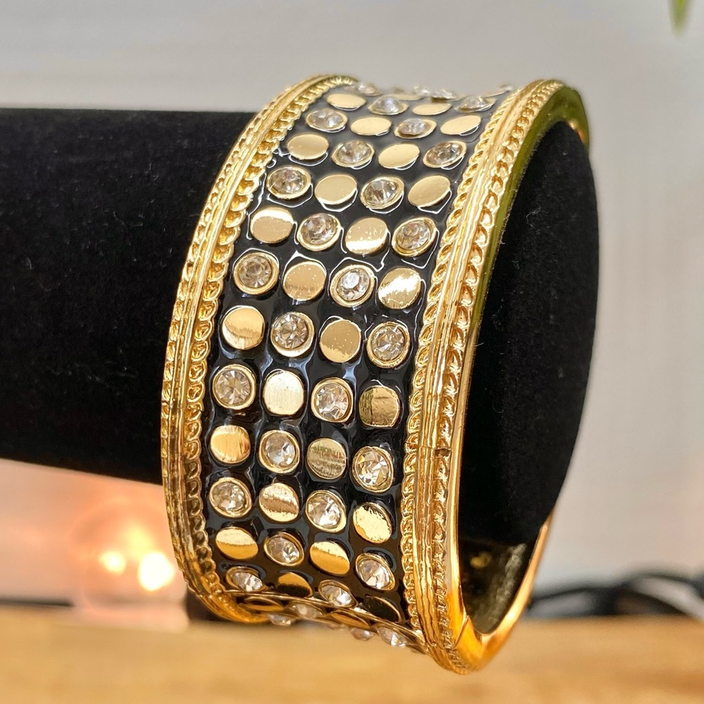 Elegant Gold and Black Bracelet